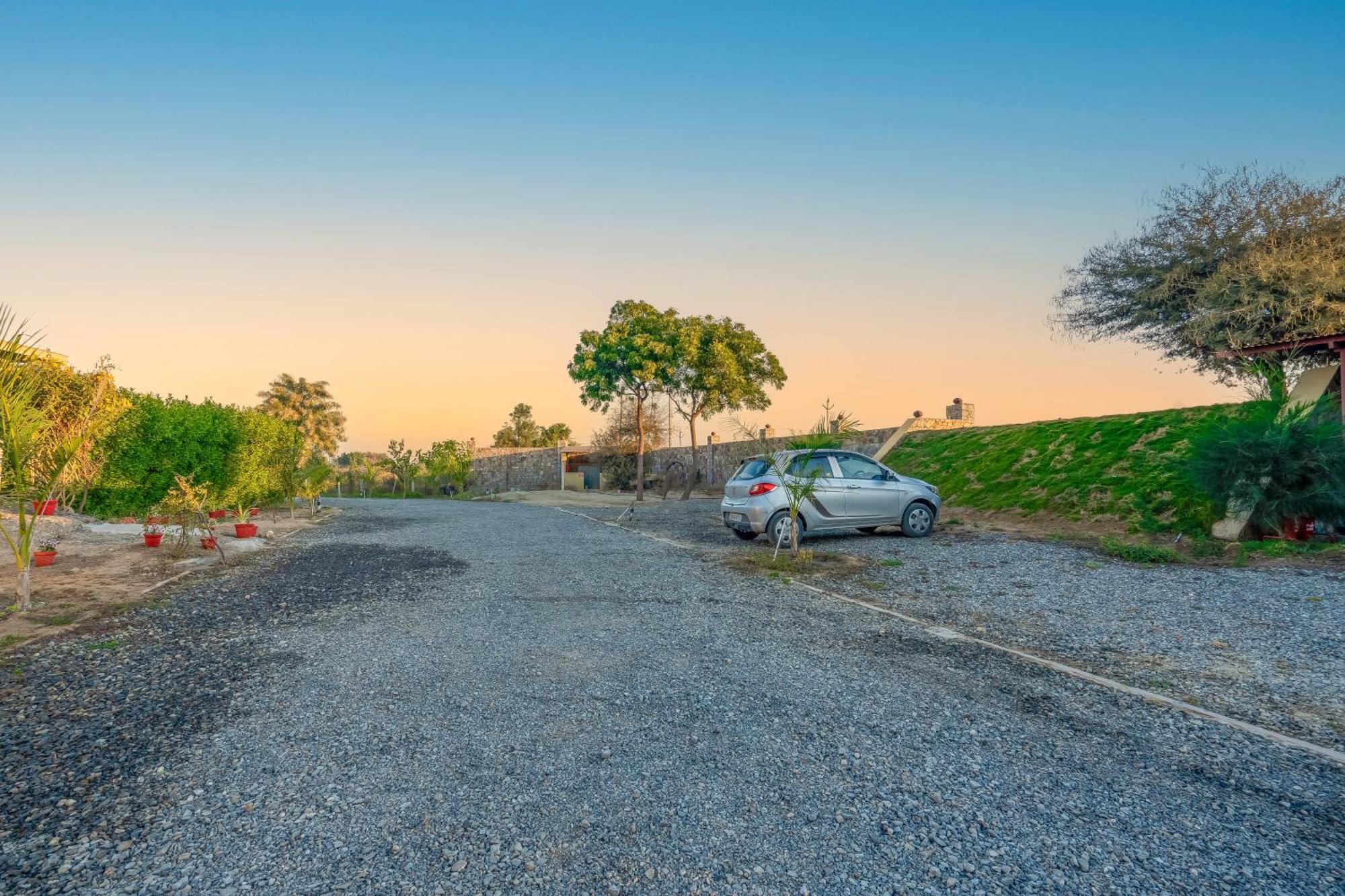 ホテル Kurja Jawai Bisalpur エクステリア 写真